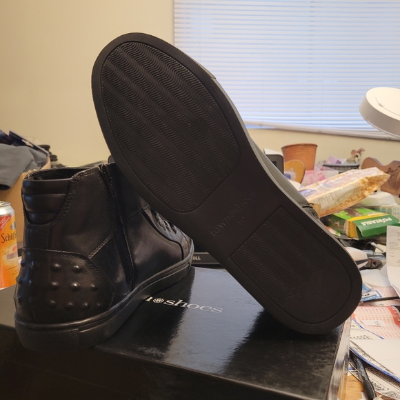 Man's shoes - Picture 3 of 9